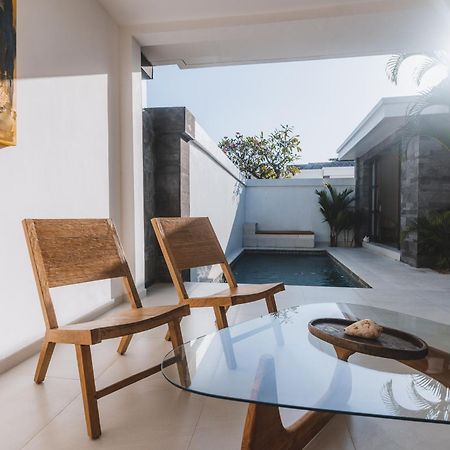 Aster Villa Seminyak Exterior foto