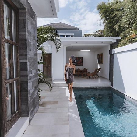Aster Villa Seminyak Exterior foto